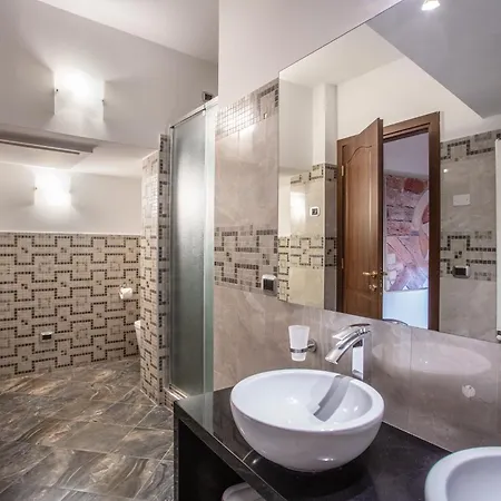 Urbanicooh Paracelso - Piazza Maggiore View * Boloňa