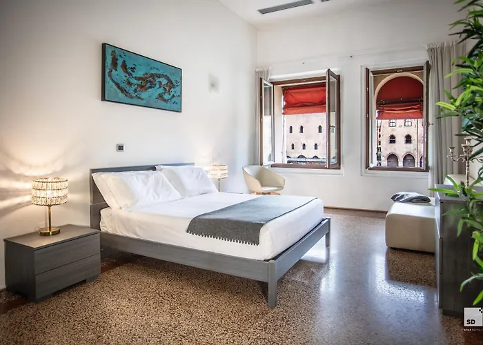 Apartament Urbanicooh Paracelso - Piazza Maggiore View Bolonia
