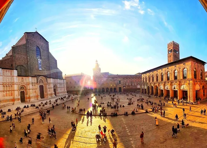 Urbanicooh Paracelso - Piazza Maggiore View Bologna